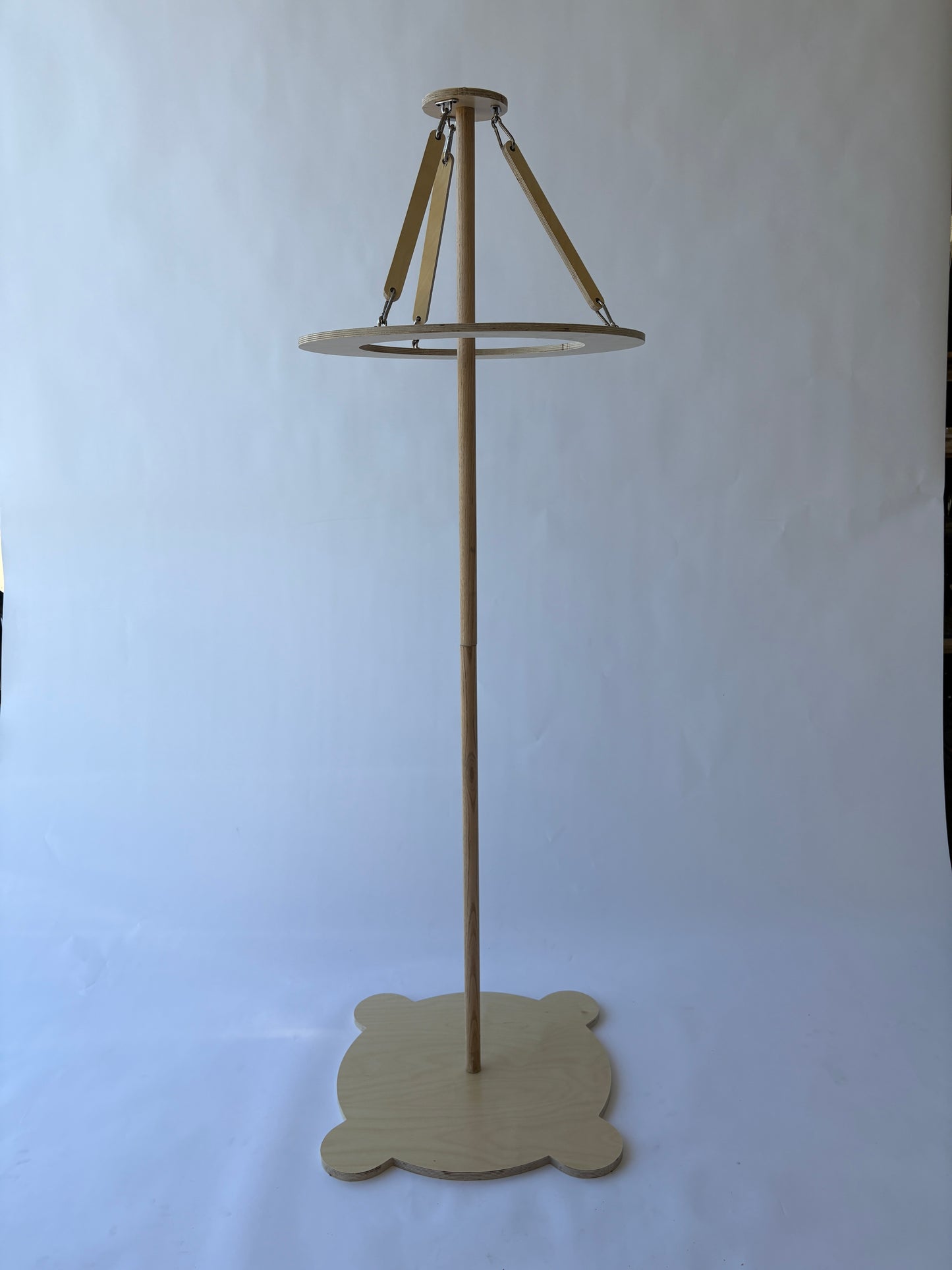 Rack-A-Hat — The Elevated Backyard Game